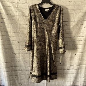 Black and Gold V-neck bell sleeve dress